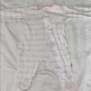 E=mc2 Magnetic closure pj’s size 0-3 months